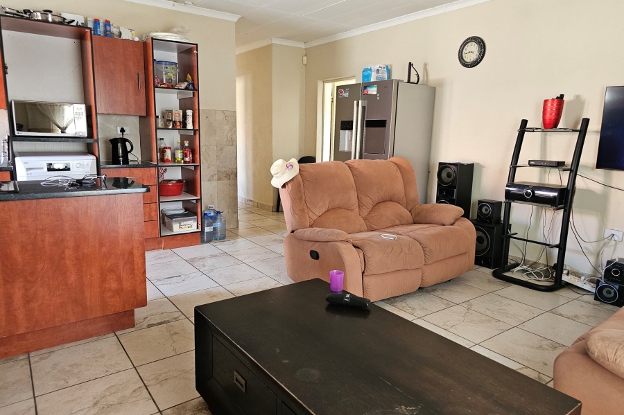 3 Bedroom Property for Sale in Waterval East North West